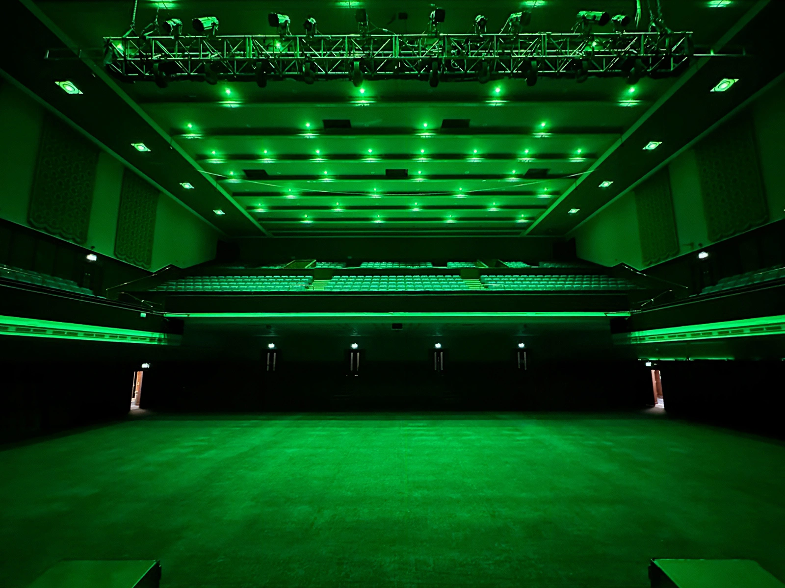 Portsmouth Guildhall - Image 2