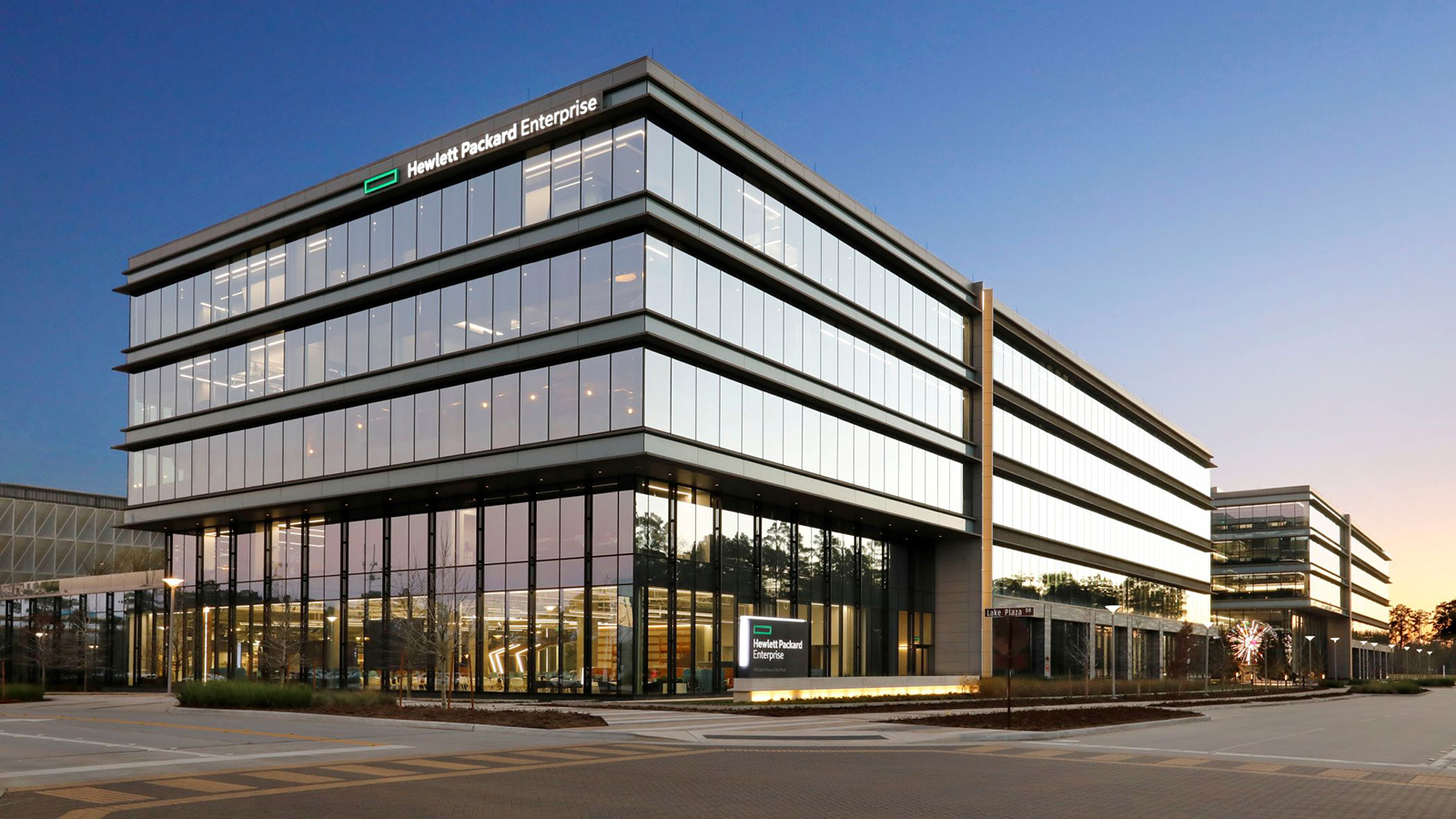 Hewlett Packard Enterprise - Image 6