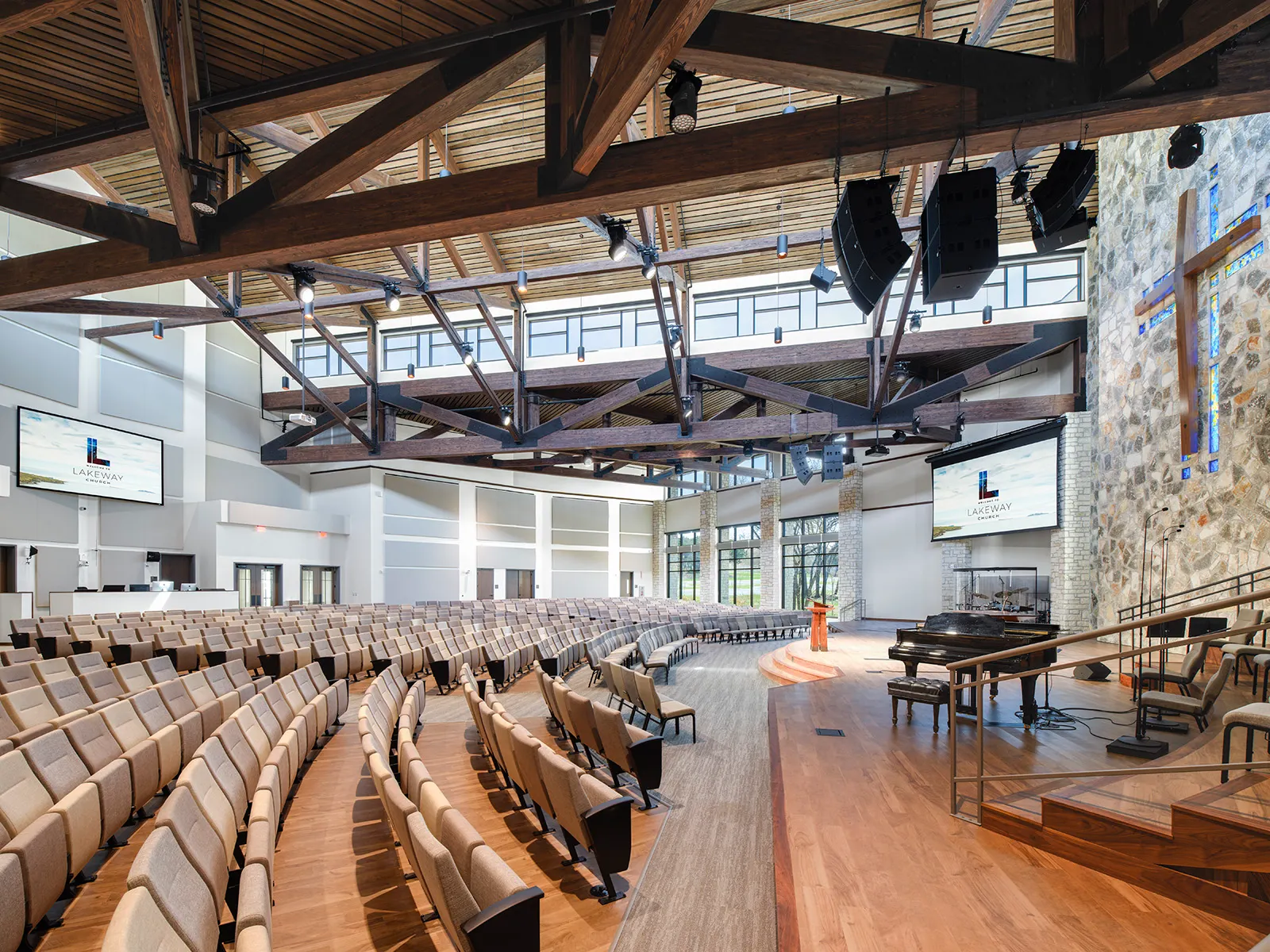 The Lakeway Church - Image 2