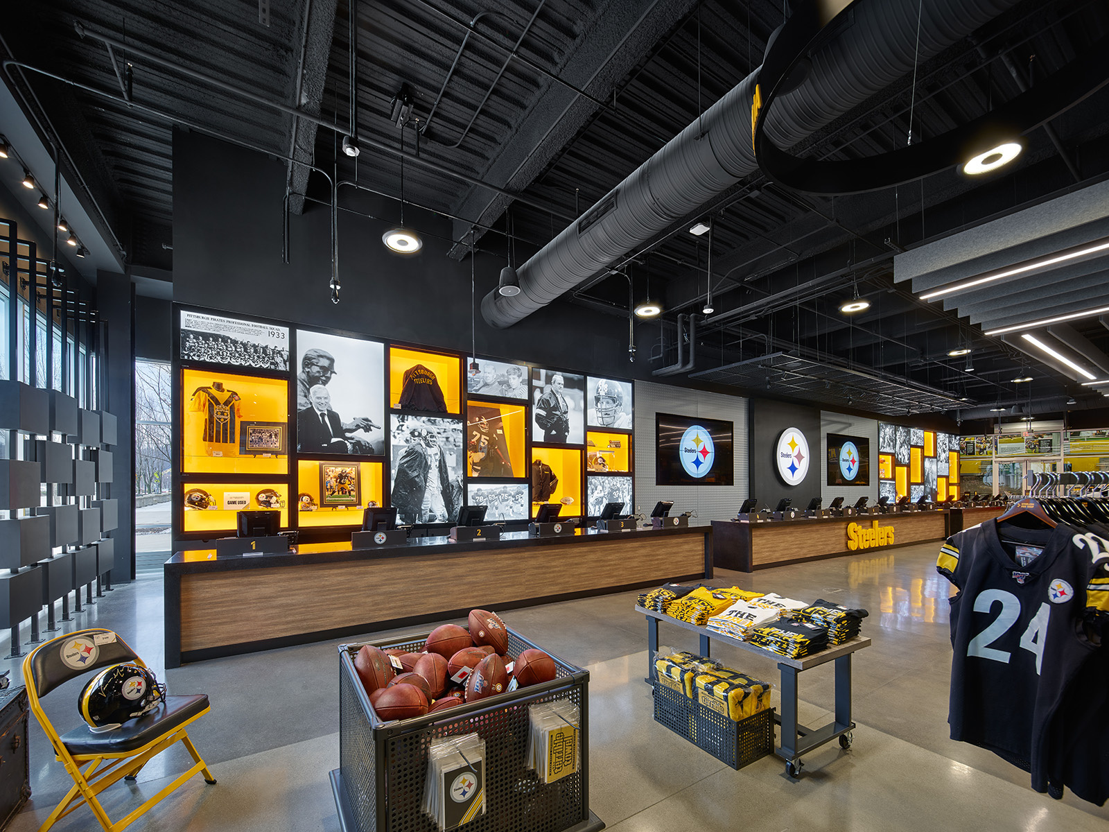 Pittsburgh Steelers - Image 3