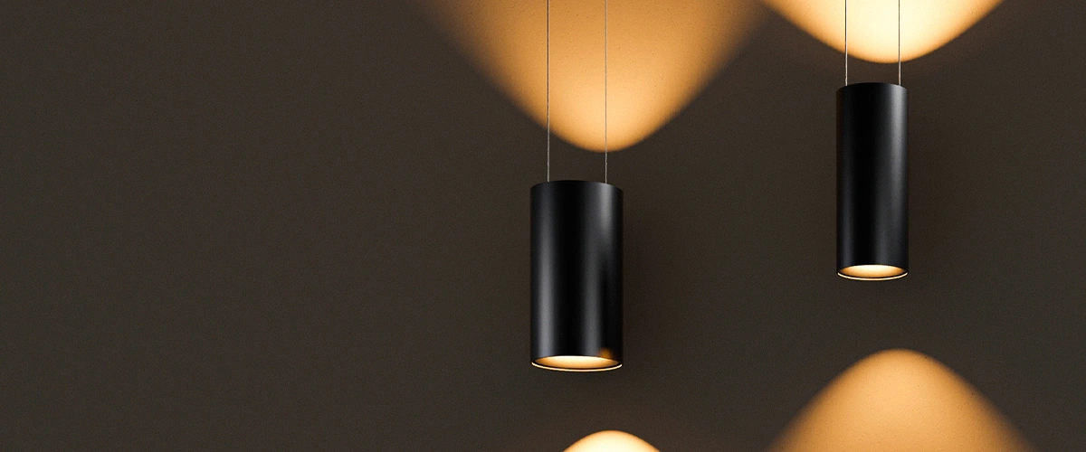 <p><span style="color: black">High-Output Bi-Directional Lighting</span></p>