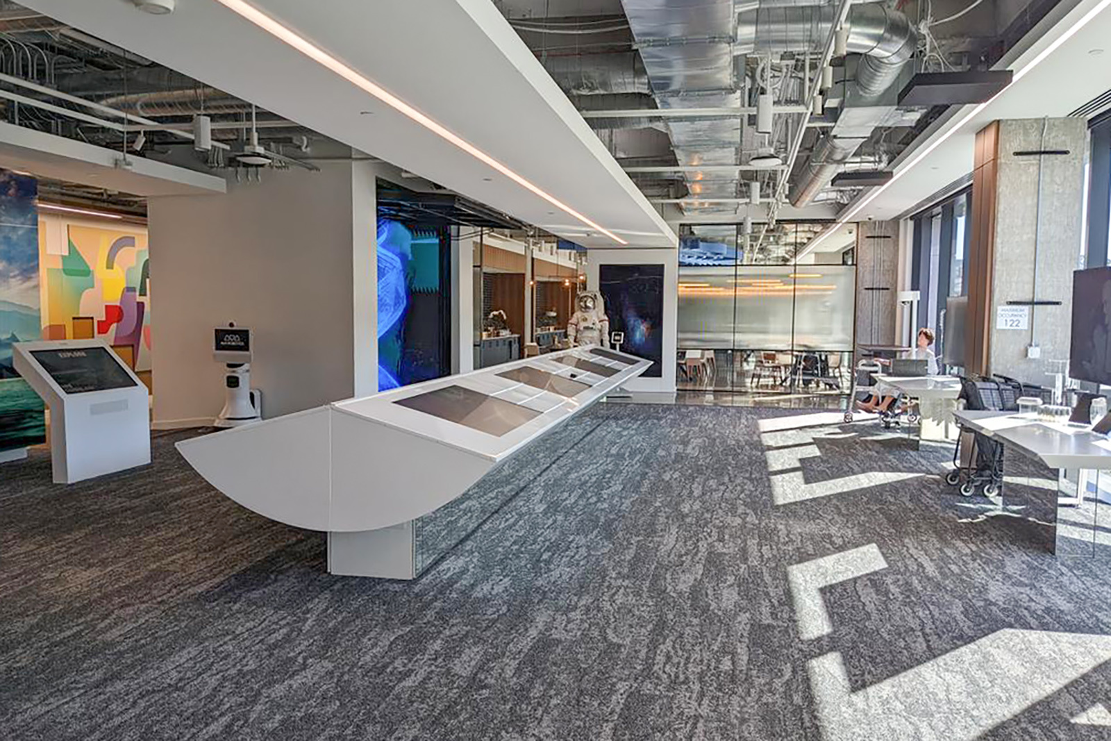 Hewlett Packard Enterprise - Image 4