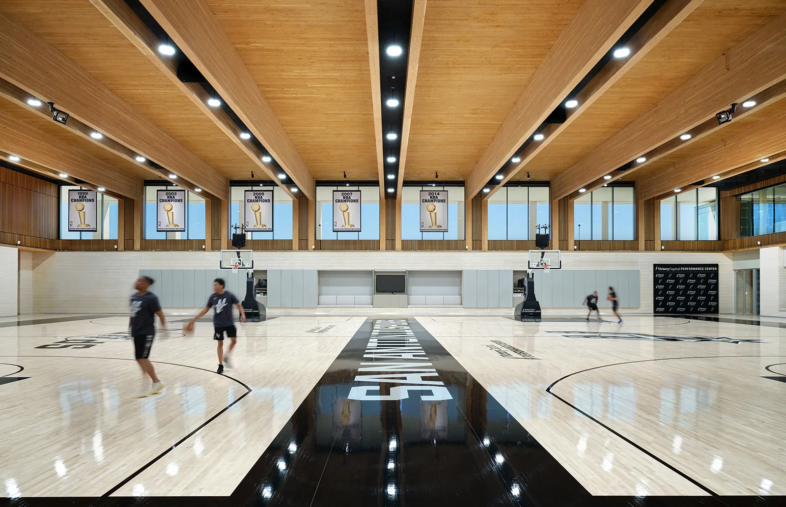 San Antonio Spurs, Victory Capital Performance Center