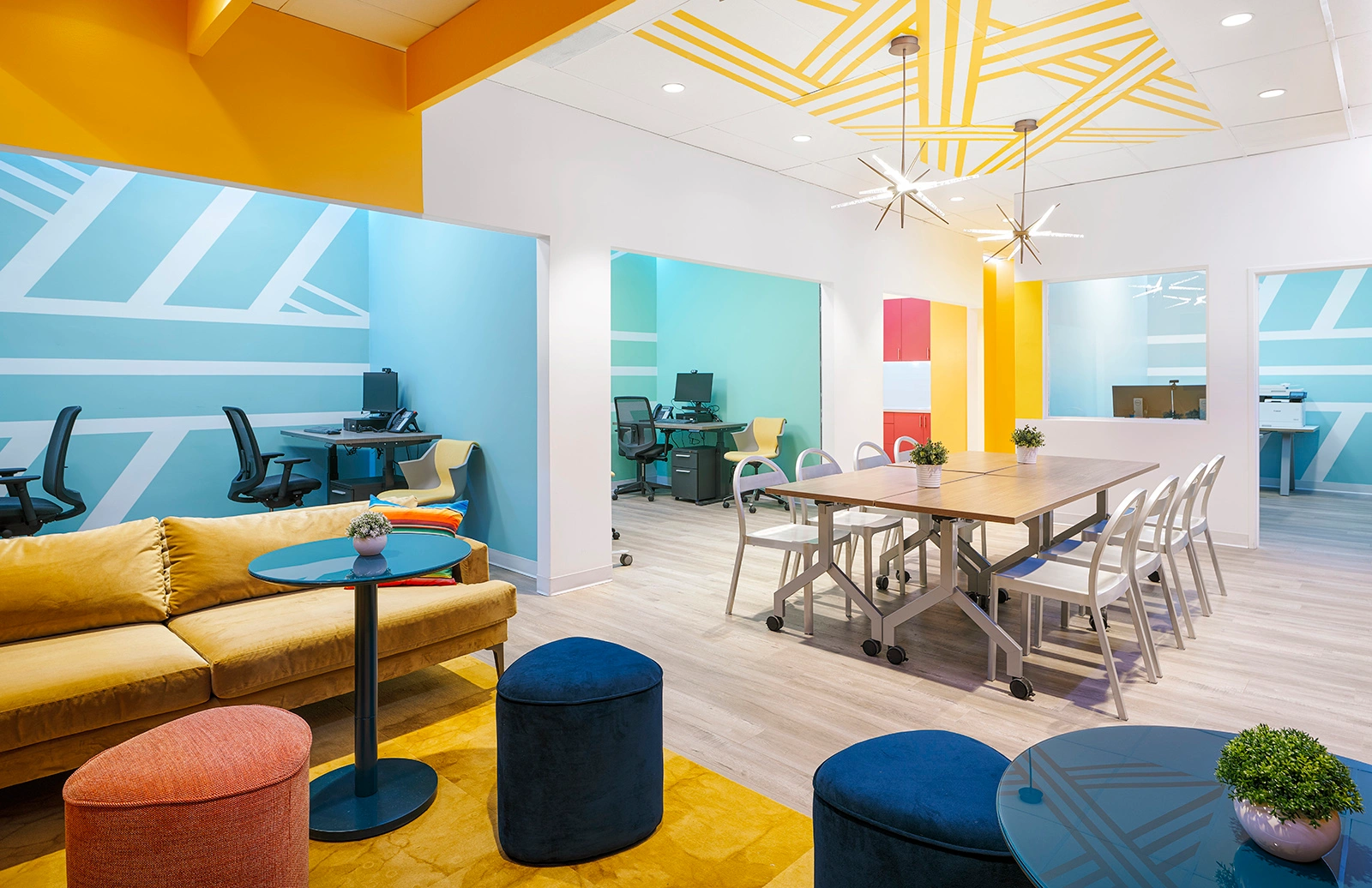 REACH, Los Angeles - Image 3