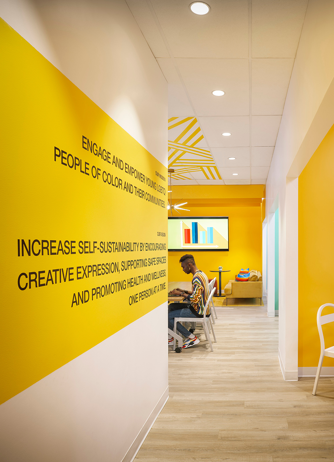 REACH, Los Angeles - Image 2