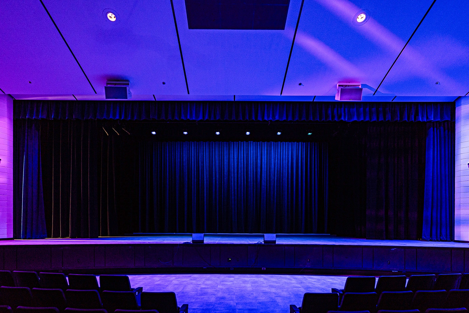 Exeter Junior High School - Image 5