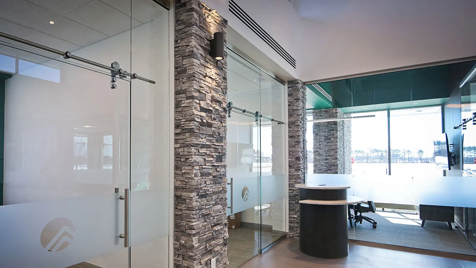 Bluff View Bank - Image 3