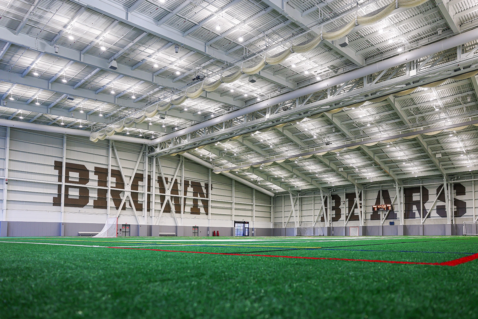 Brown University Penner Field House - Image 6